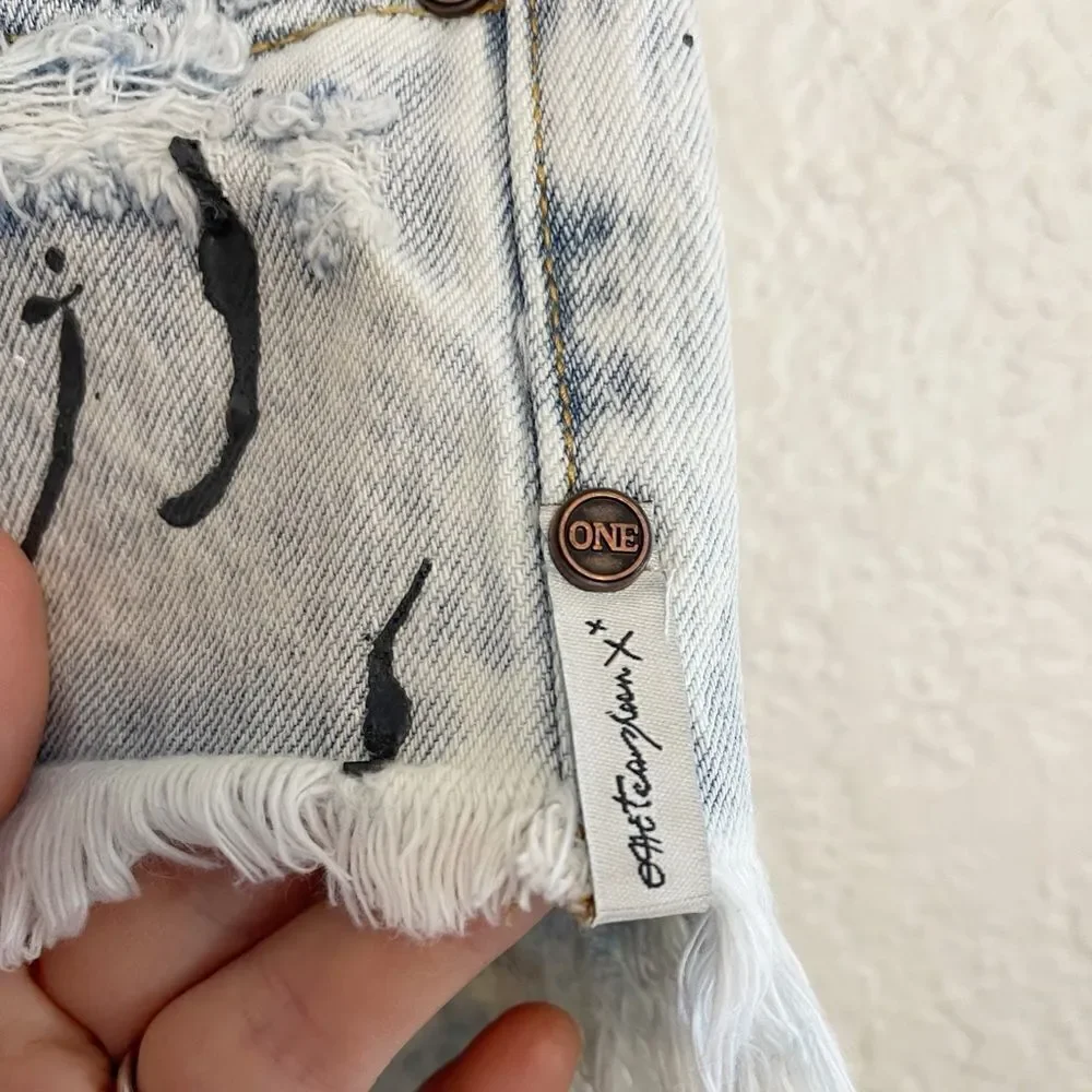 One Teaspoon cut off shorts Bonitas jean shorts Florence paint splatter. 32. New